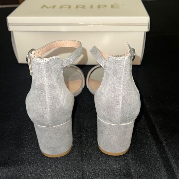 NIB Maripe Crystal Silver Heels with Ankle Strap and Block Heel Size 9 - Picture 9 of 14